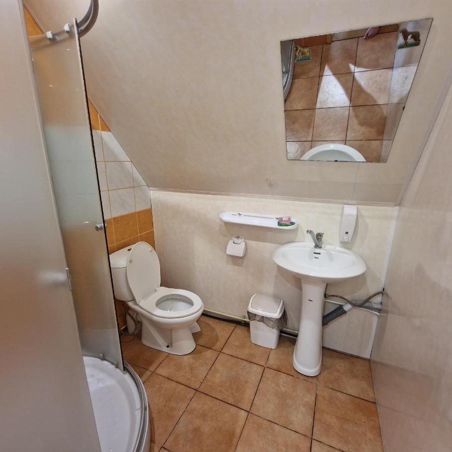 Griezto 5 Otel Zarasai Oda fotoğraf